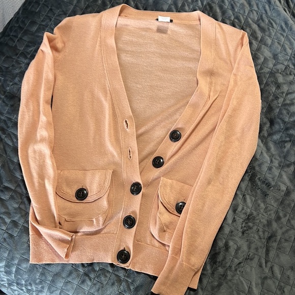 J. CREW Ladies V‎ Neck Lightweight 5 Button Cardigan - Picture 1 of 10